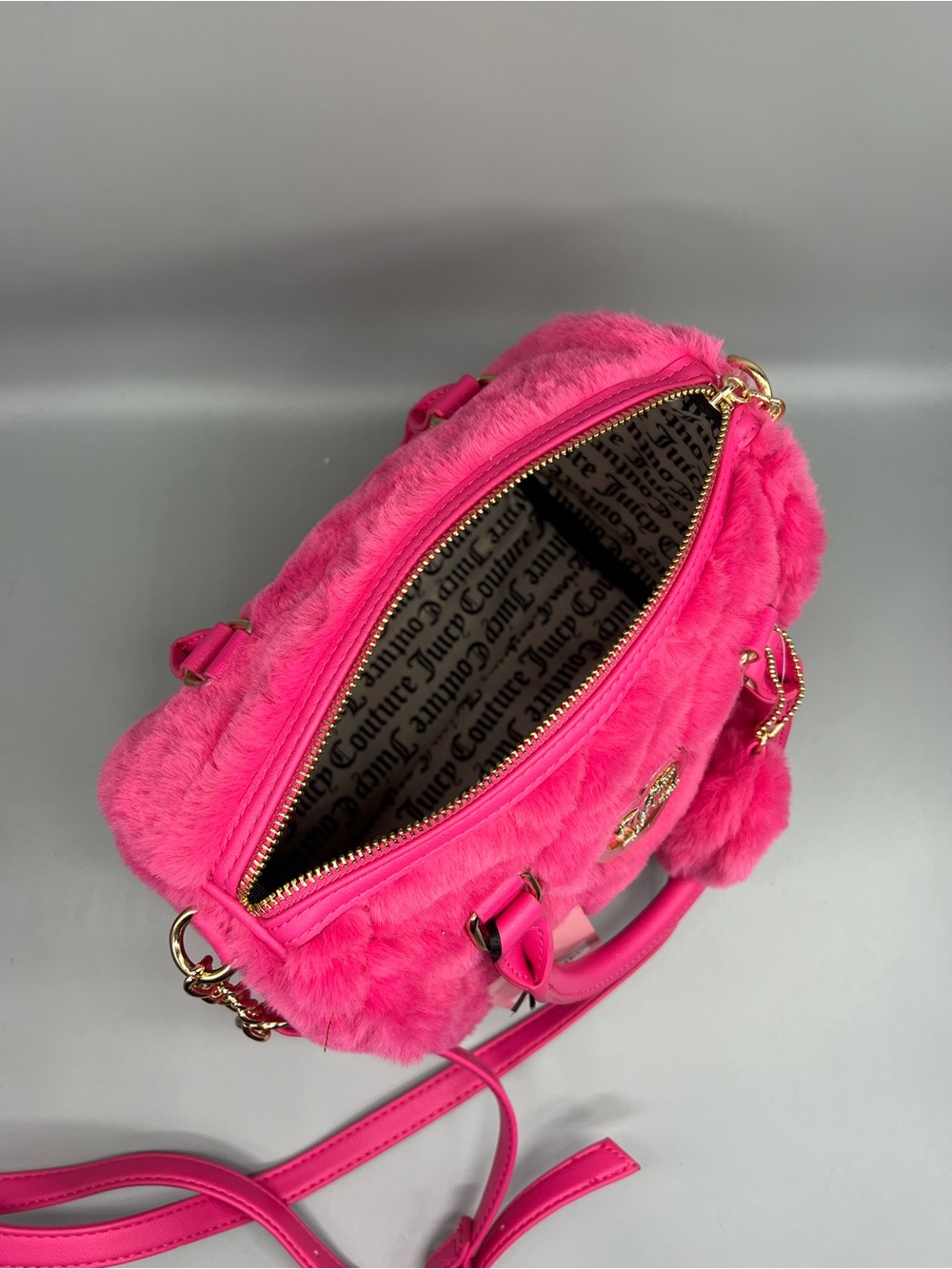 Juicy couture let’s get cozy satchel purse - Picture 9 of 12